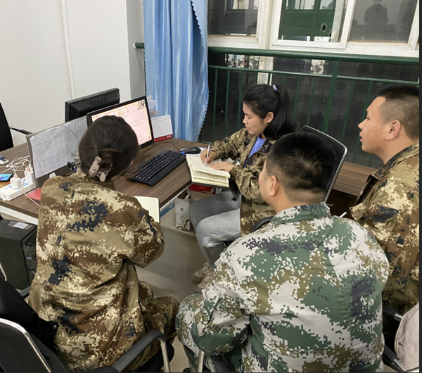 观看照片 (1).png 观看照片 (1).png
